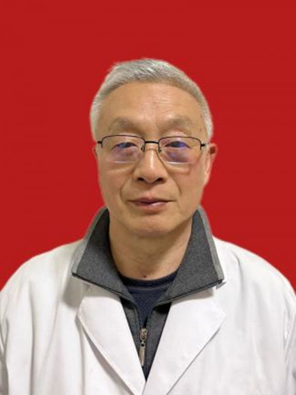 李文占